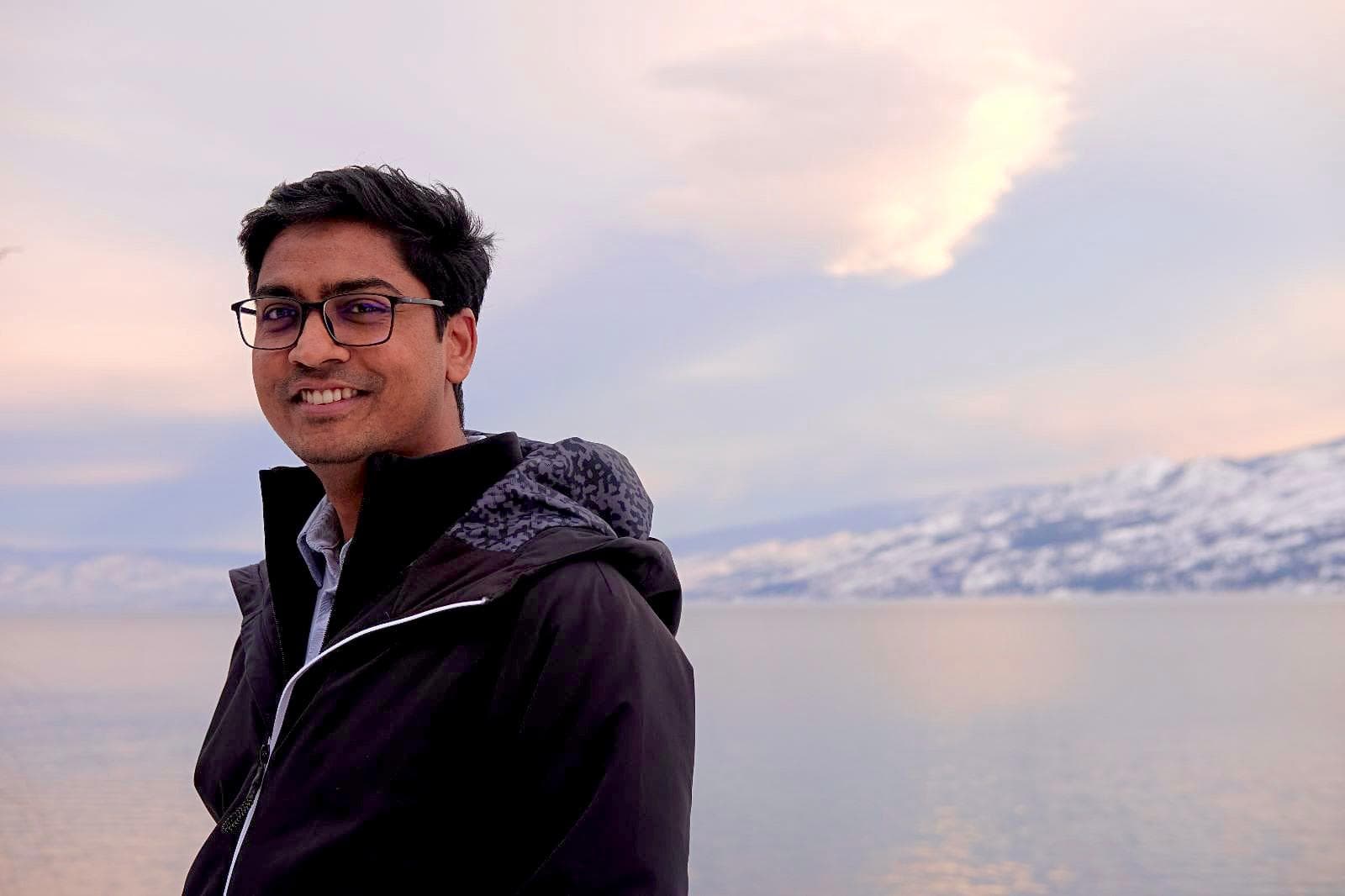 Manish Kumar meditation teacher